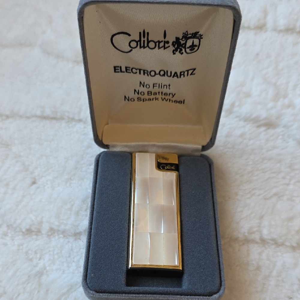 Vintage Colibri Gold and White Vintage Electro-Quartz Lighter